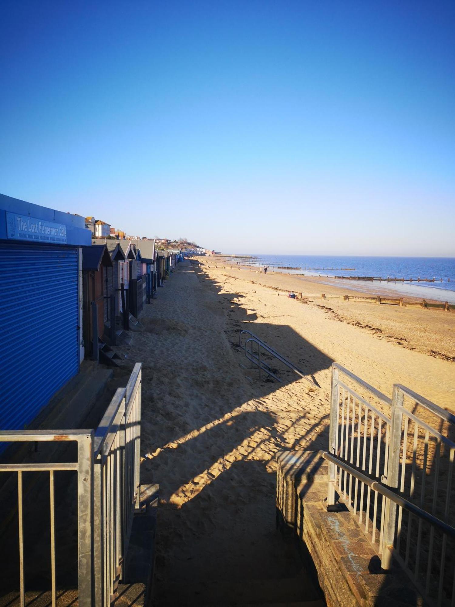 Lovely 2-Bed Caravan In Walton On The Naze Eksteriør bilde